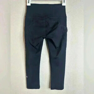Lululemon Fast & Free Crop black II Nulux 19" size 4